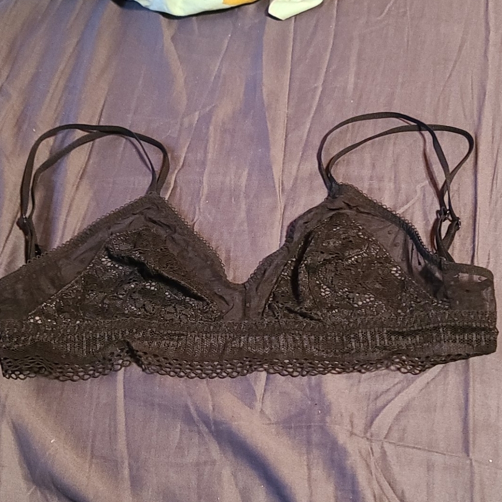 Victoroas secret intimate bra